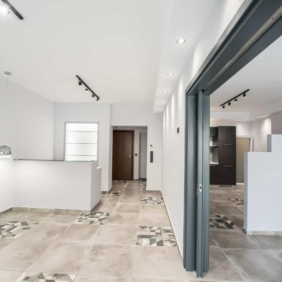 Ανακαίνιση Γραφείου - Είσοδος